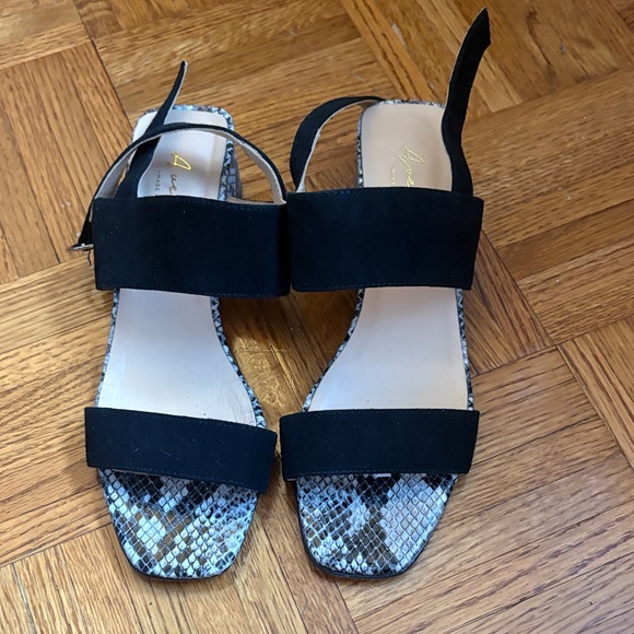 Shoes - Black and Snake Print Women's Sandals